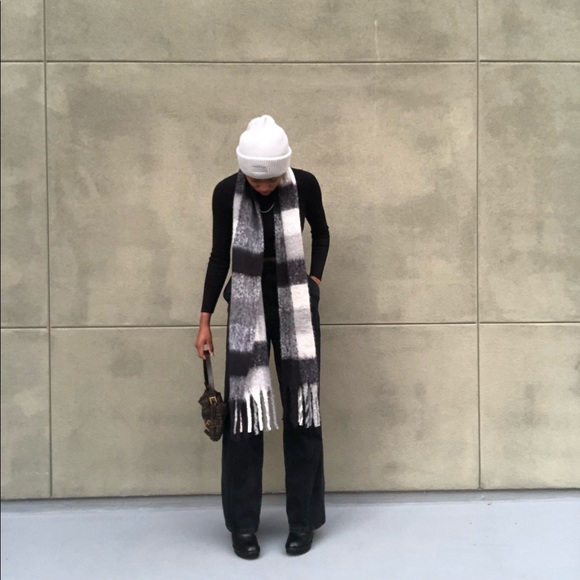 Hey! I’m Gianna! - Picture 3 of 5